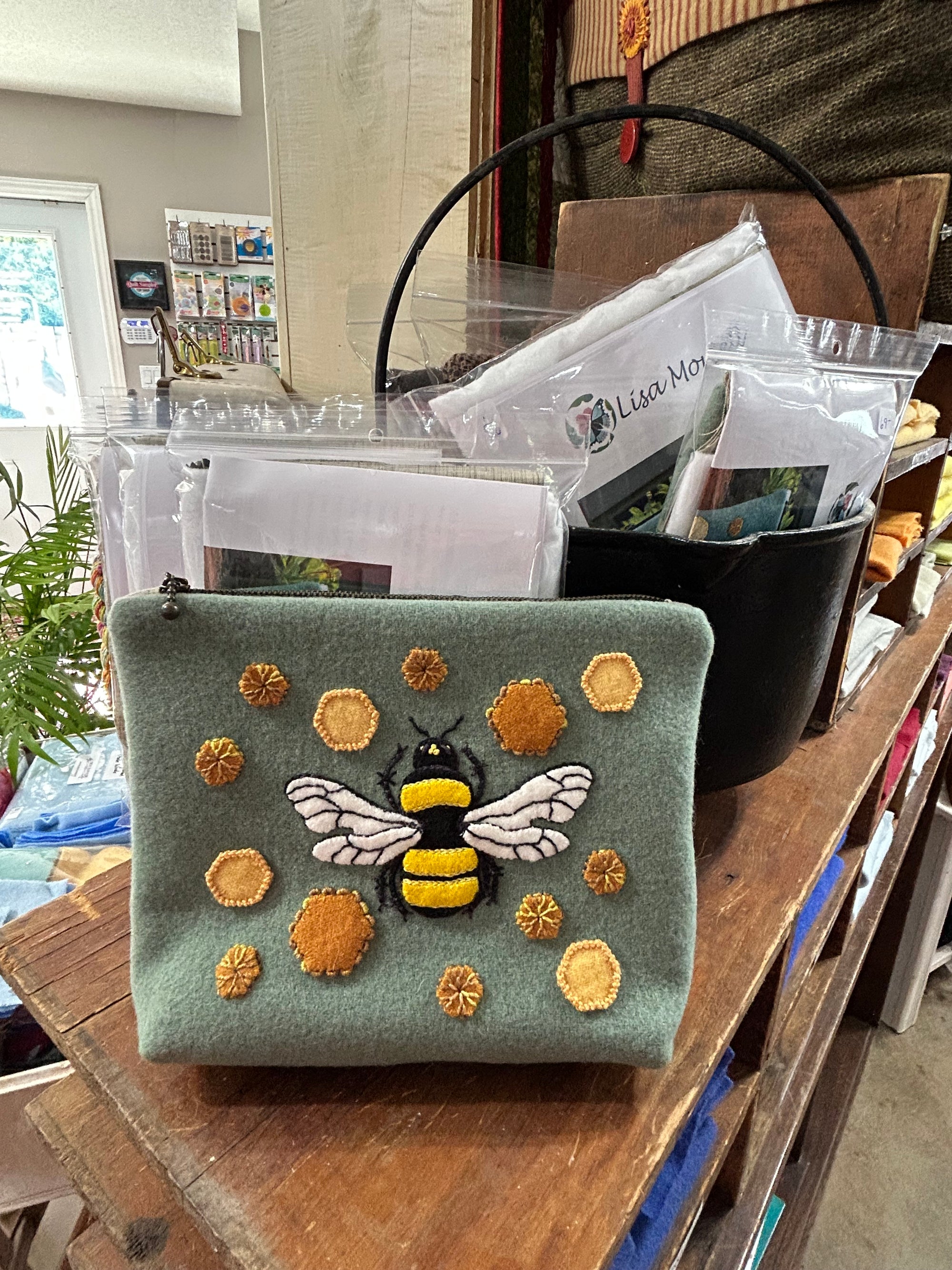 Honeycomb Bee Bag kit by Lisa Mortell