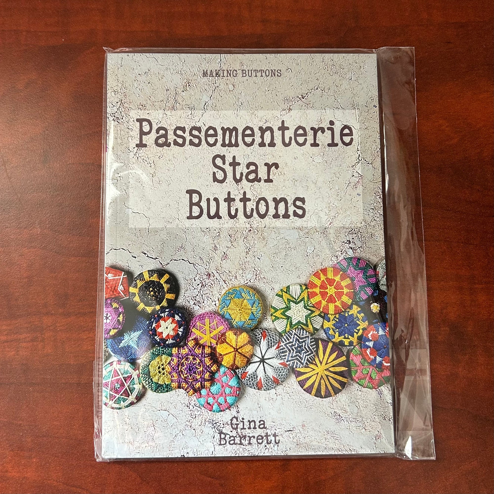 Gina-B Passementerie Star Buttons Book