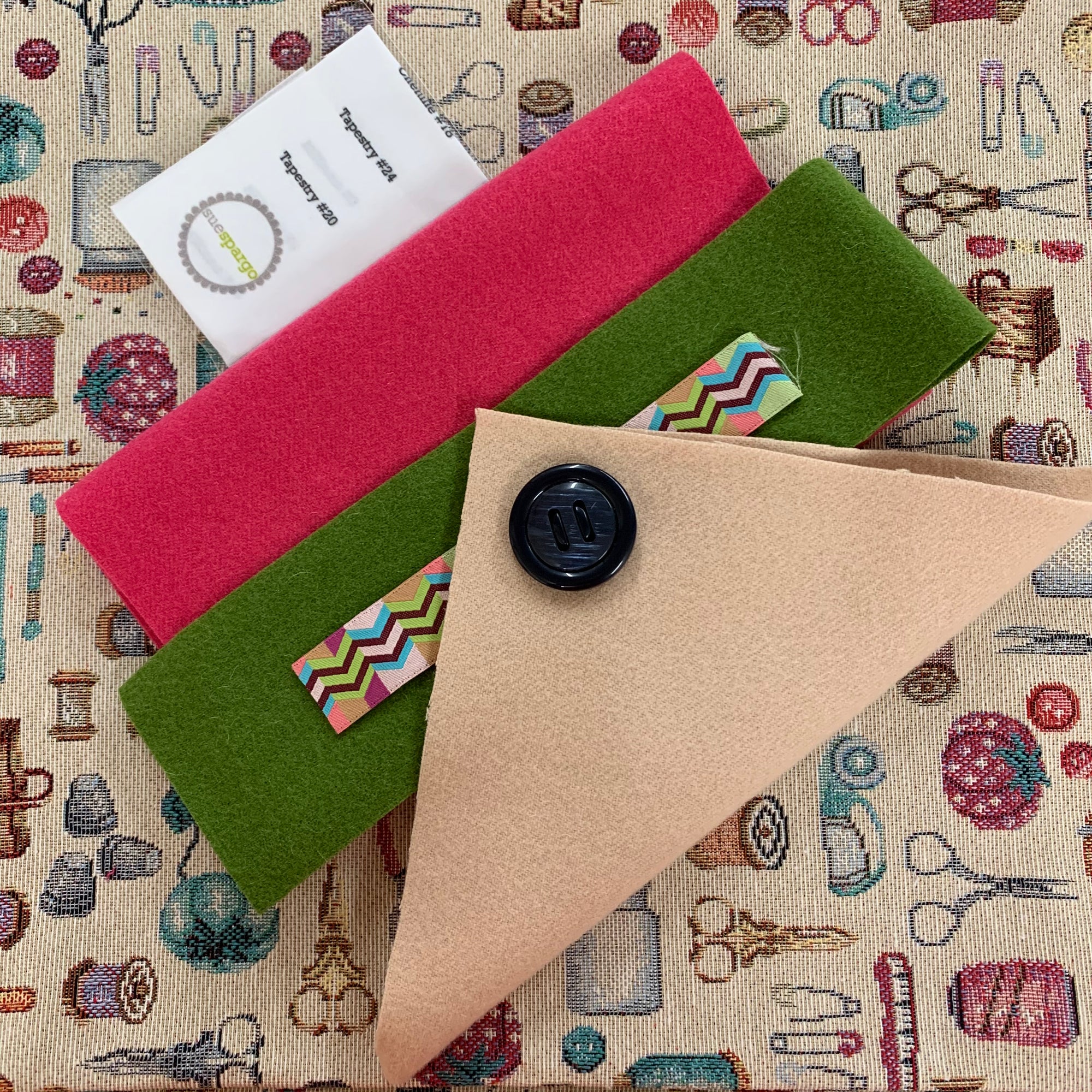 Sue Spargo's Roadrunner Needle Roll Kit