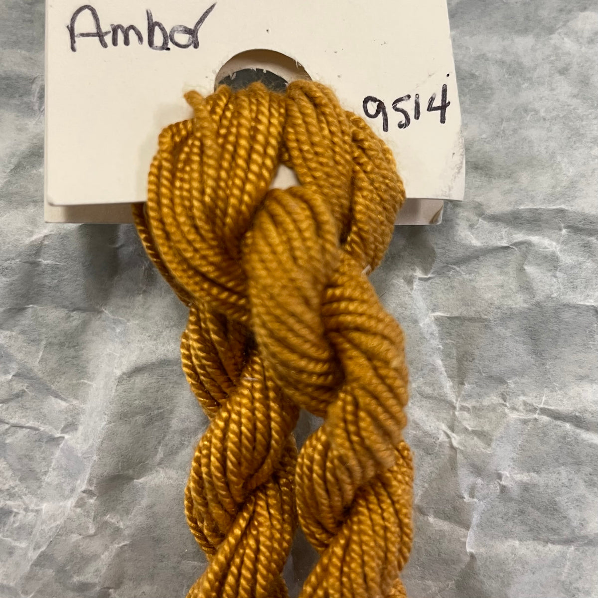 9514 Amber - Shinju Silk Thread Solid