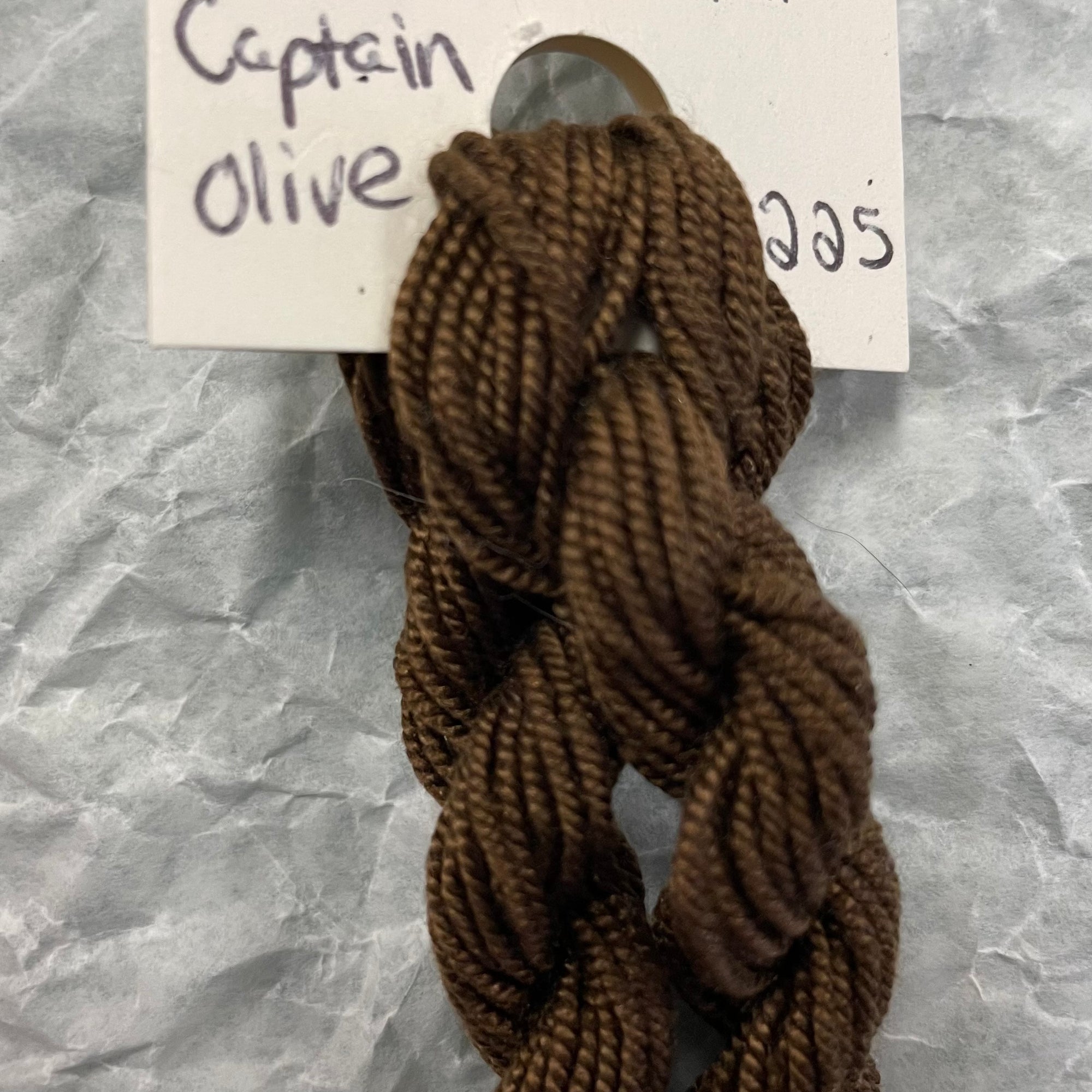 225 Captain Olive - Shinju Silk Thread Solid