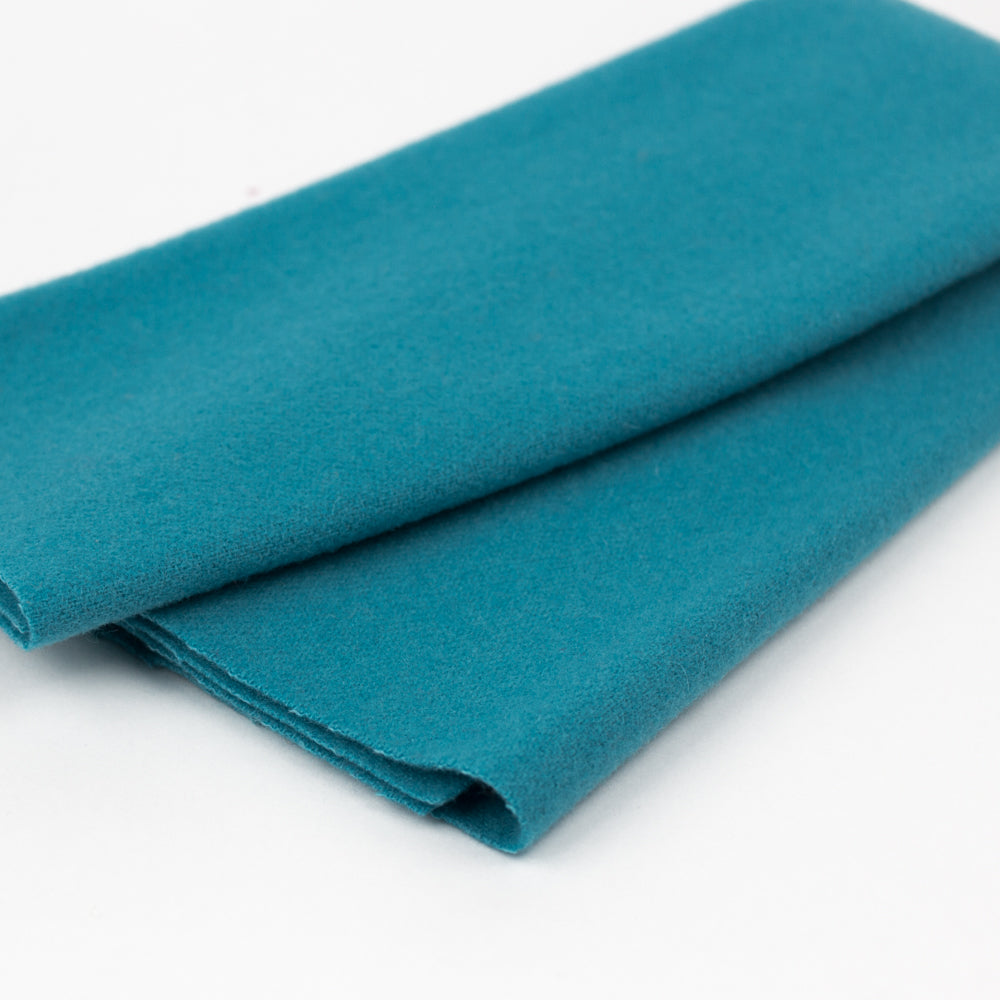 EN08 Turquoise SS Wool